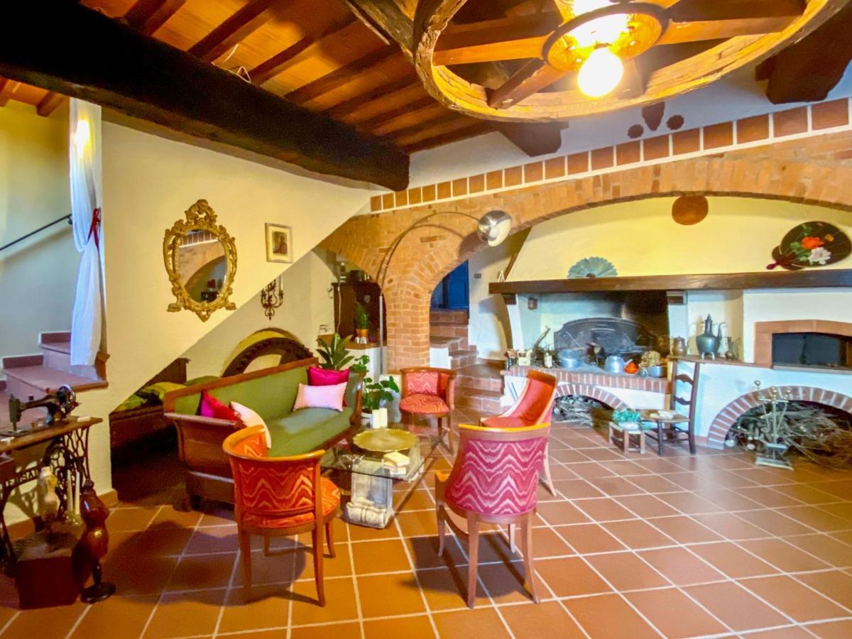 Guest House Antico Frantoio Pietrasanta Affittacamere Exterior photo